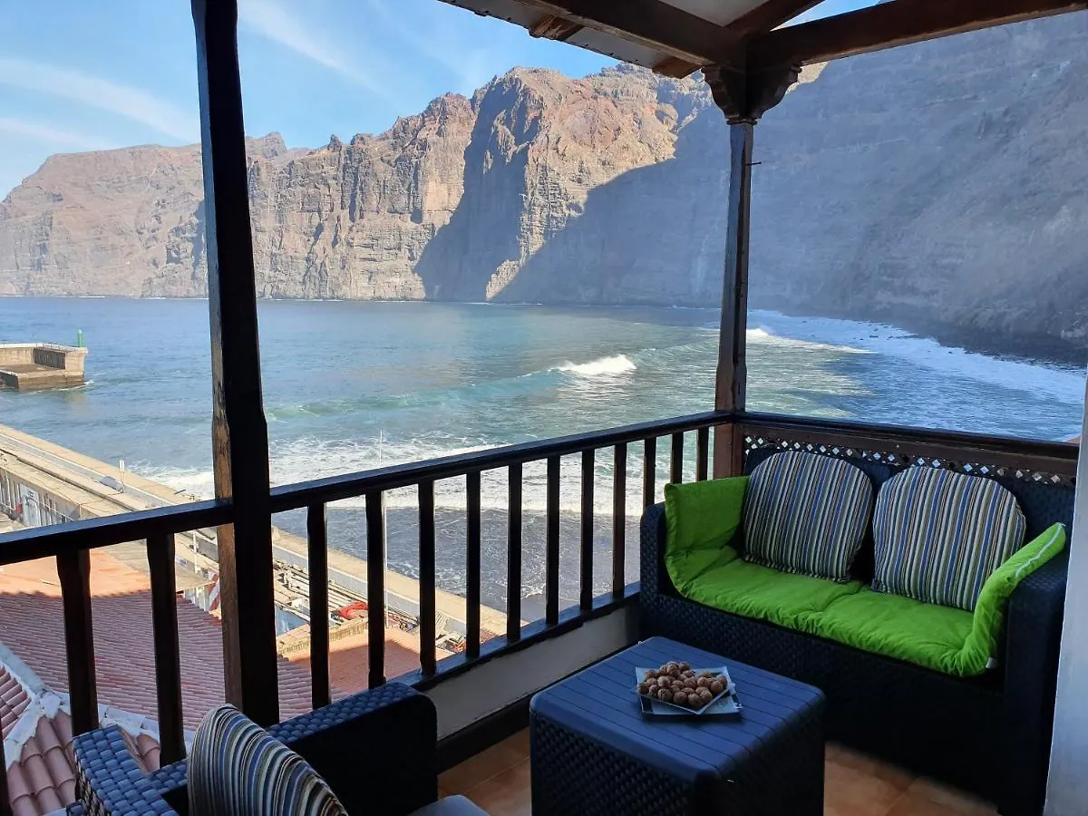 Apartmán Penthouse De Roca In Poblado Marinero Acantilado de los Gigantes Španělsko